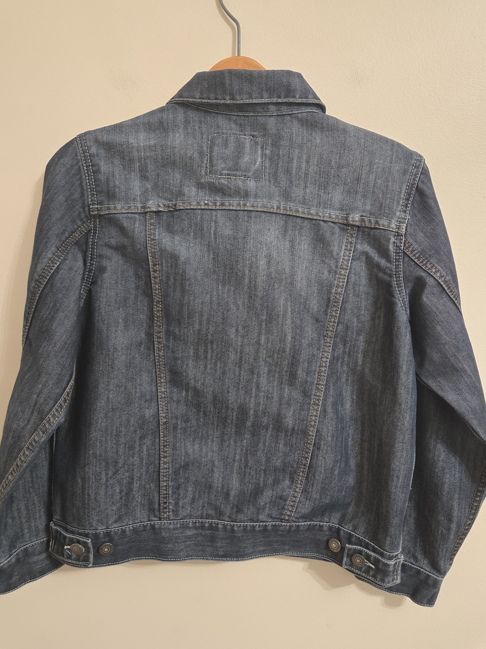Levi's Youth Denim Jacket Size Large 12-13 Blue Trucker Button Front NWOT - Picture 2 of 8